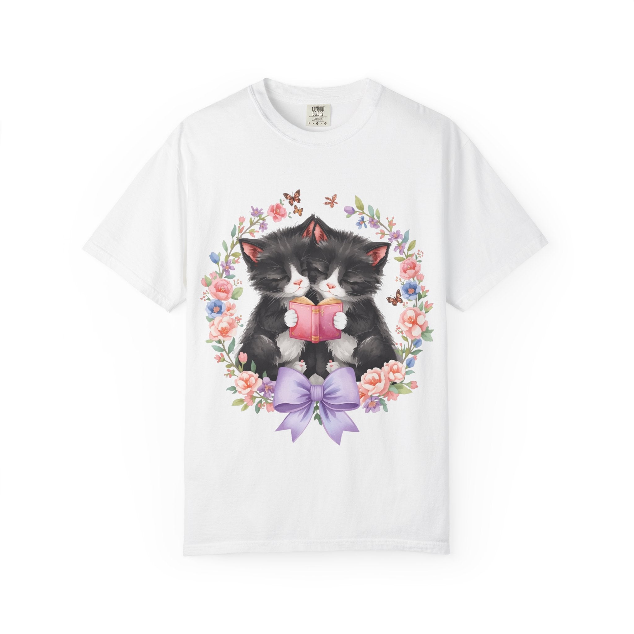T-Shirt — Cute Kittens Holding Gift Floral Wreath Tee