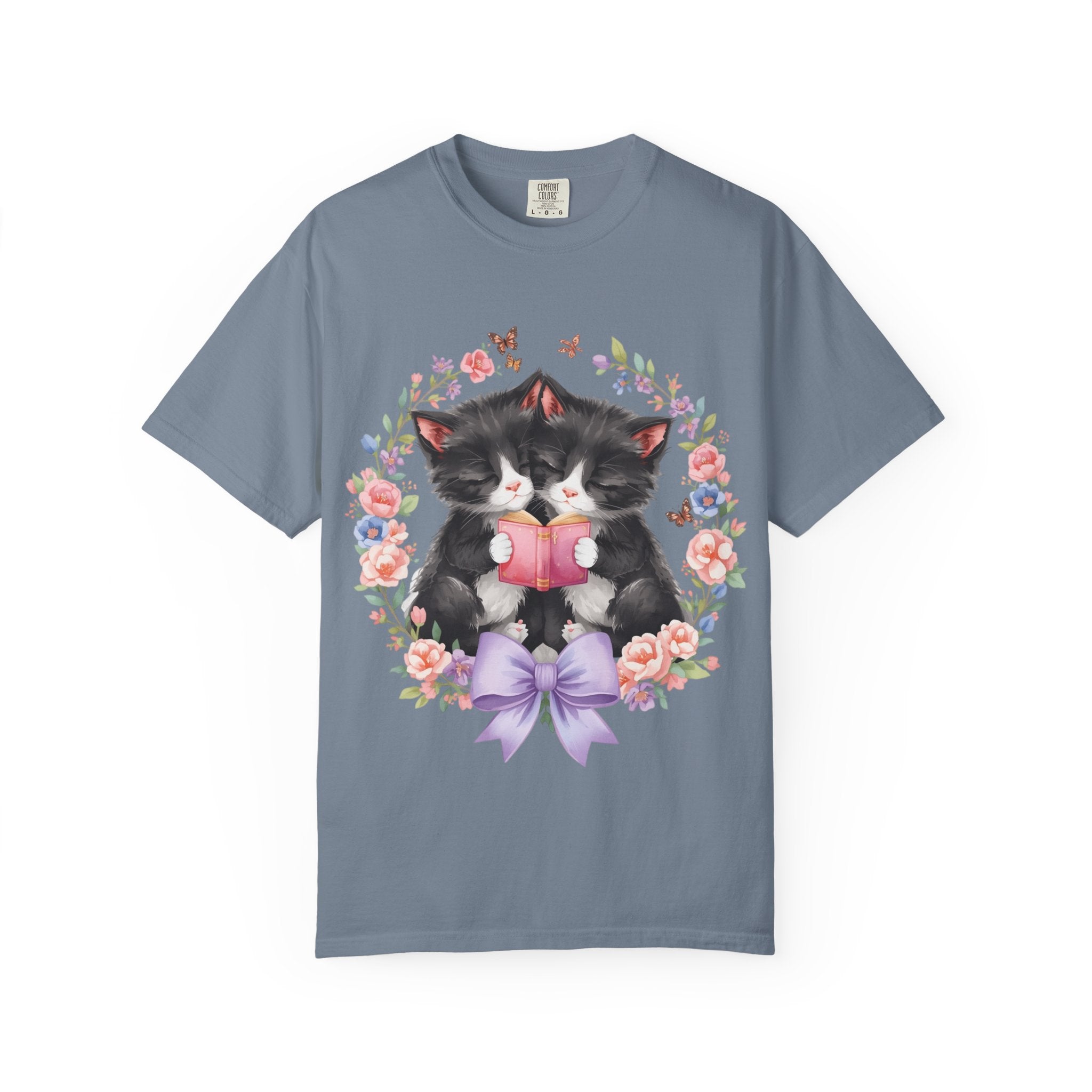 T-Shirt — Cute Kittens Holding Gift Floral Wreath Tee