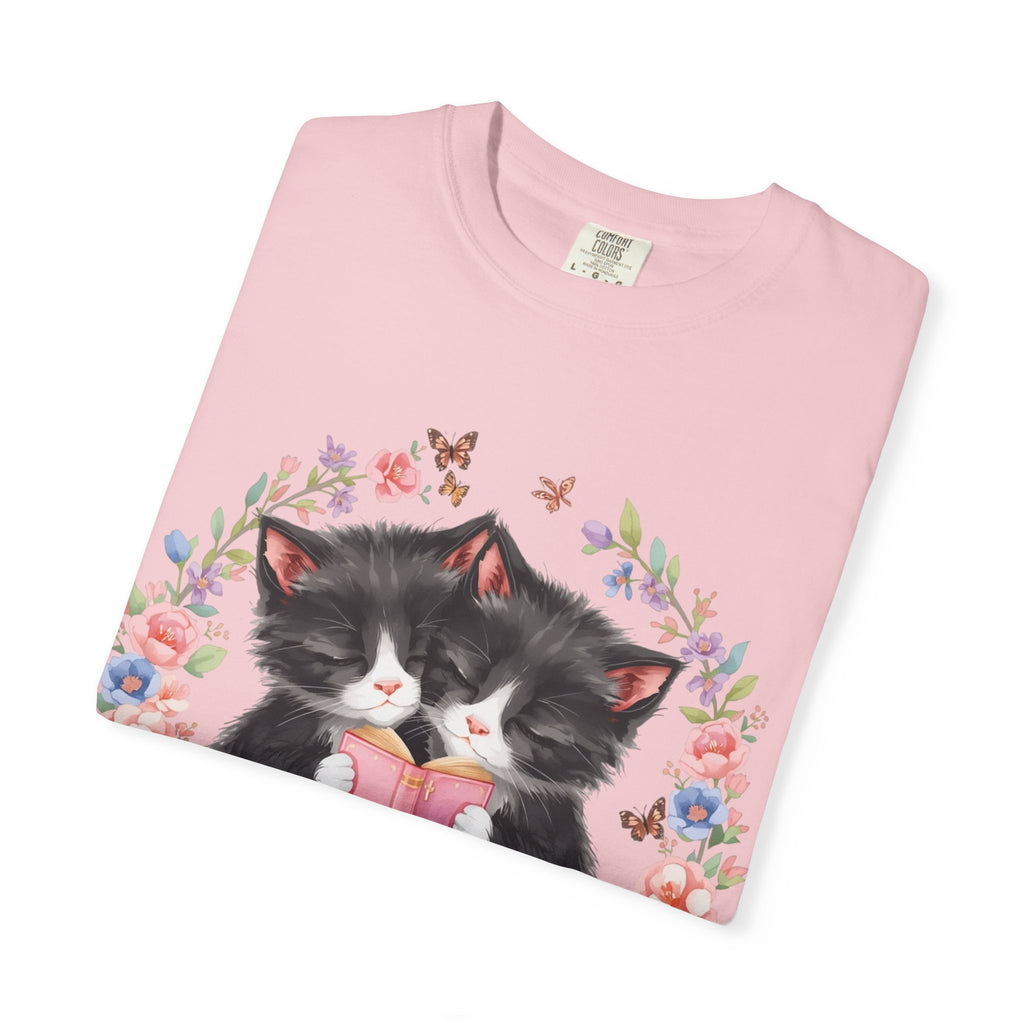 T-Shirt — Cute Kittens Holding Gift Floral Wreath Tee