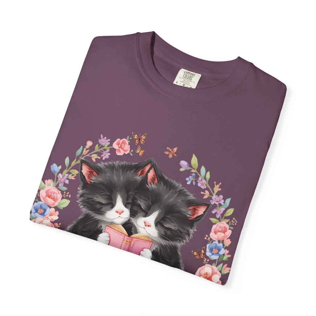 T-Shirt — Cute Kittens Holding Gift Floral Wreath Tee
