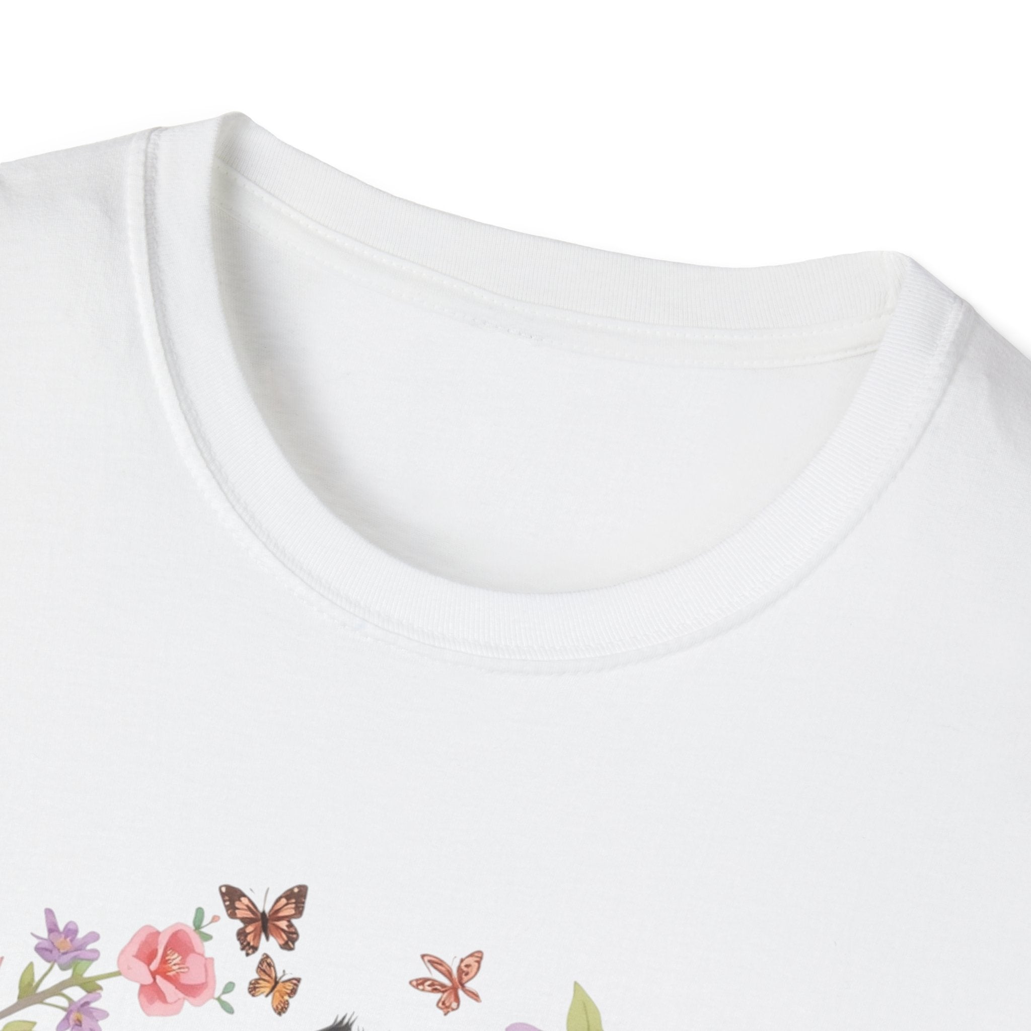 Cat Kittens Floral Wreath T-Shirt — Cute Twins with Gift & Bow
