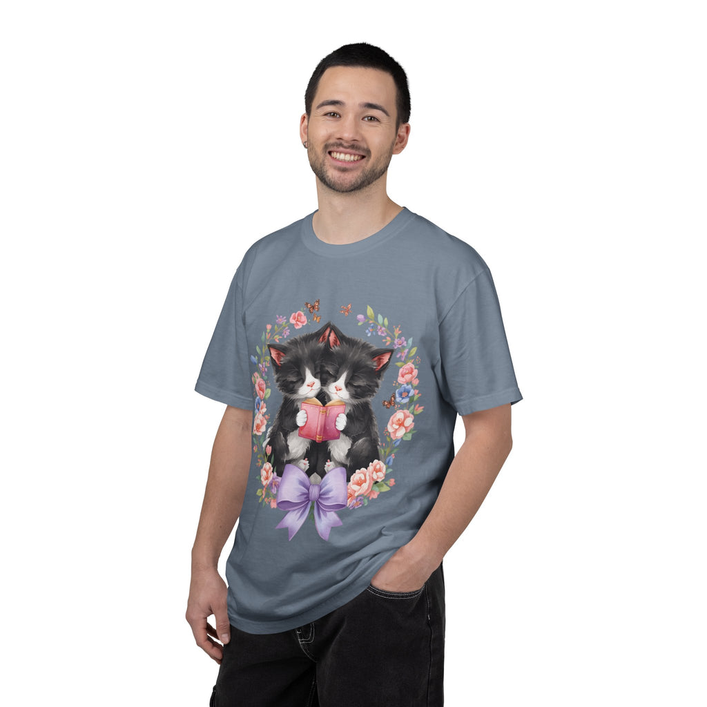 T-Shirt — Cute Kittens Holding Gift Floral Wreath Tee