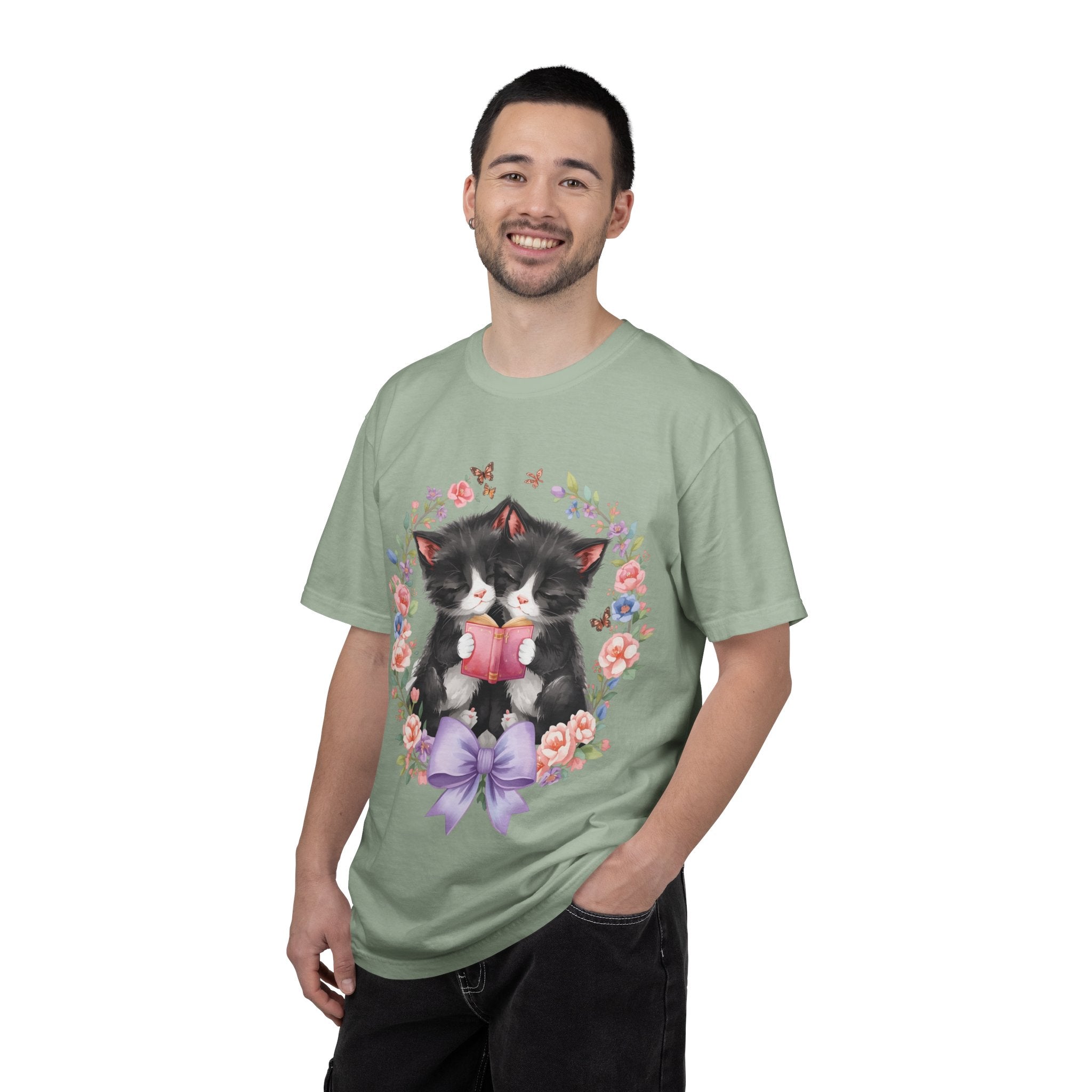 T-Shirt — Cute Kittens Holding Gift Floral Wreath Tee